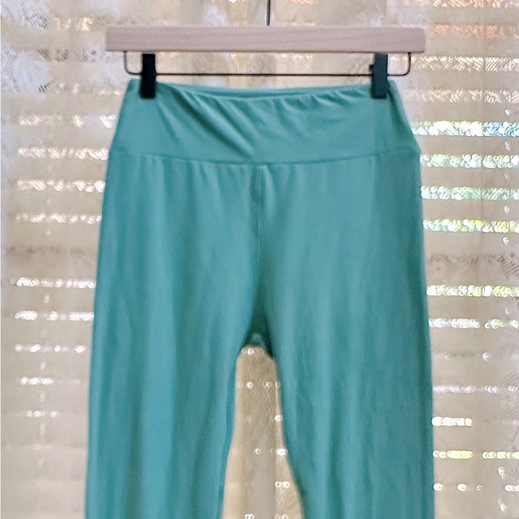 3 pair LuLaRoe Leggings Size One Size - Picture 6 of 13